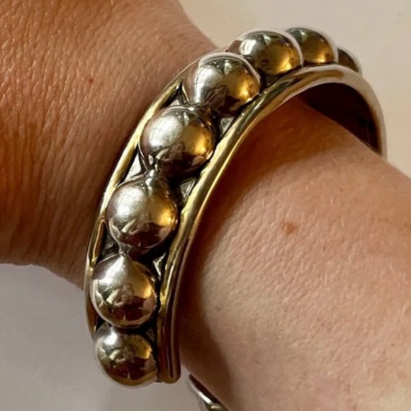 Ball Cuff Bracelet Oxidized Silver tone - Picture 3 of 3